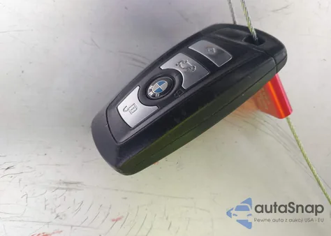 2011 BMW 550I xDrive z USA, uszkodzony, nr VIN WBAFU9C55BC278434